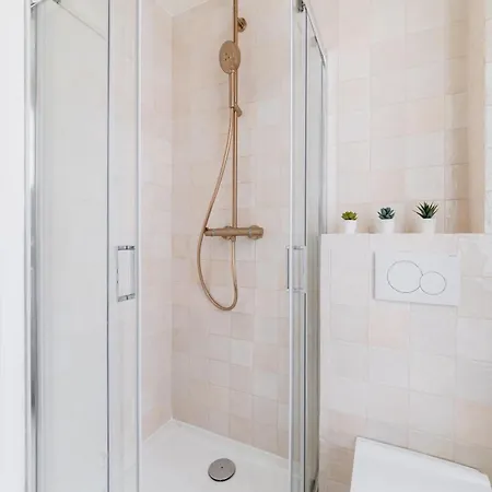 Brand New Luxury Flat In Parc Monceau - Batignolles * Paris