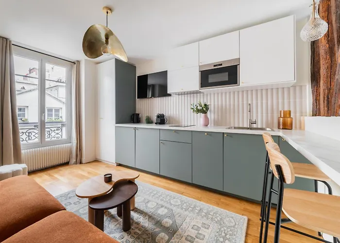 Brand New Luxury Flat In Parc Monceau - Batignolles