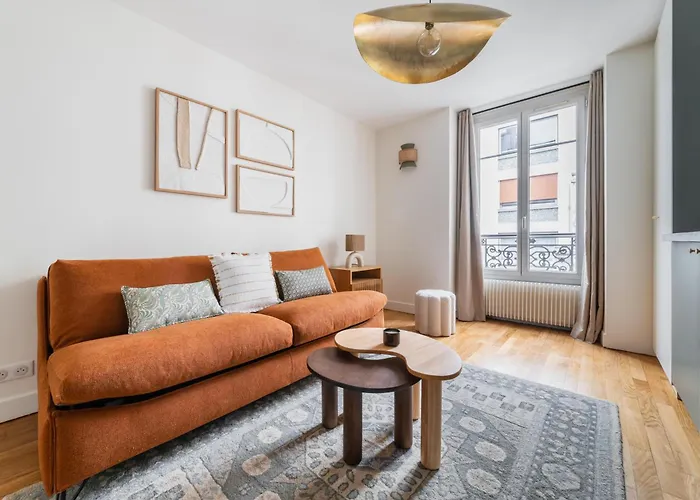Brand New Luxury Flat In Parc Monceau - Batignolles * Paříž